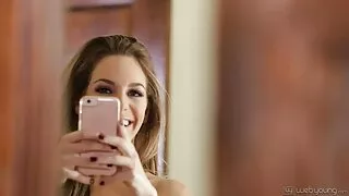 Bracketnose මිතුරෙකු කිරීමට blooboog ලබා දෙයි.