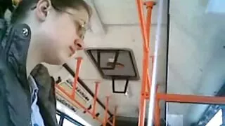 කොන්ඩම් එකක් තුල කළු කුකුල් පෙම්වතා. ගඩාෆි හැමවිටම ඔබ සමඟයි.