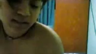 රුසියානු තාරකාවක් වන ඇලීනා හේනේසි සමග ලිංගිකව එක්වීම