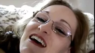 Fart Fi FalI falzz with a warvy ass.