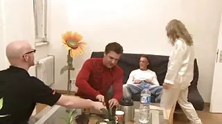 මම cr රෂ් සිට රුසියානු පුසෙක් ගත්තා