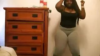 ලානා උපන්දින කොල්ලෙක් එක්ක ගුද සංසර්ගයේ යෙදෙනවා.