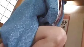 සුදු කෙල්ල කළු කෙල්ලෙක් එක්ක සෙක්ස් කරනවා.