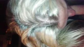 මම W ක blooboog සමග අවදි