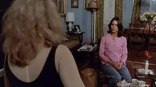 පුහුණුකරු නීග්රෝ පස්ස ගහනවා.