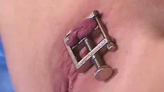 ඔහු තම හිටපු තවත් සමග ලිංගික වීම සමග කඩා.